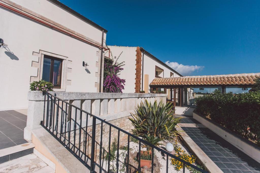 Domus Aurea Resort Рагуза Екстериор снимка